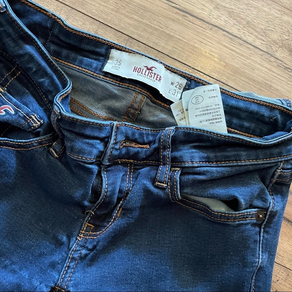 ❤️Hollister jeans 26/31❤️ - Picture 3 of 4